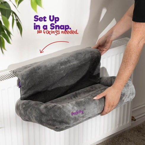 Snuggle Padded Cat Radiator Bed - Grey