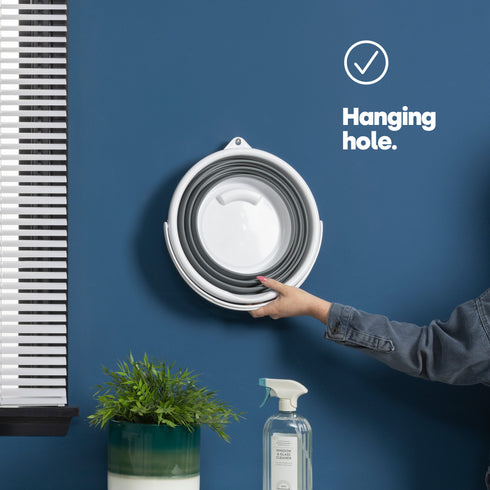 Collapsible Bucket With Handle