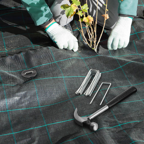 50 Weed Membrane Pegs with Tool