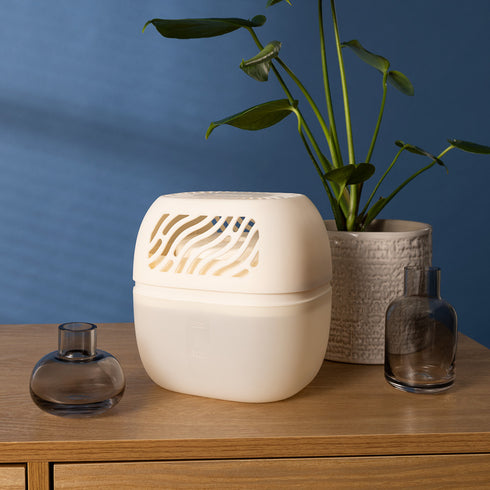 Reusable Dehumidifier 1000ml - 2 Refill Tabs Silicon Anti-Spill - White