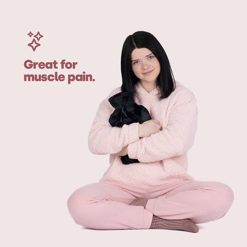 2L Hot Water Bottle with Black Pom-Pom Lattice Cover - Thermotherapy Pain Relief