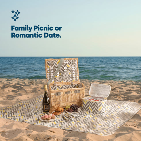 Tummel 4-Person Wicker Picnic Basket